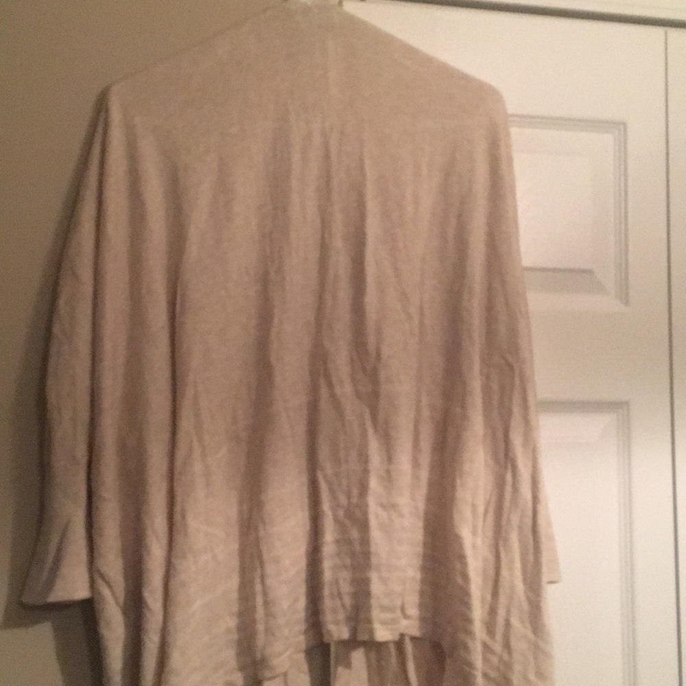 Cardigan - Picture 2 of 4